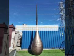 ประติมากรรมสแตนเลส 316L เคลือบผงสีเทาเงินทองสำหรับตกแต่งภายนอก