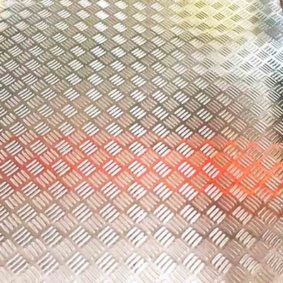 SUS 201 1219*3048mm Checkered Stainless Steel Sheets Plates For Stair Anti Slip