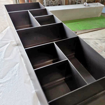 SS316 Tall Metal Industrial Display Cabinet Case PVD Coloring ODM