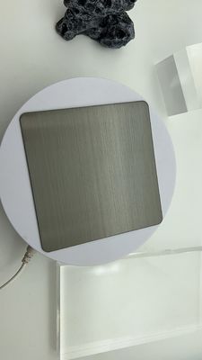 ราคาดี ดูไบ ตกแต่งโลหะ Screen สแตนเลส Sheet โลหะ รองเท้า Rack การออกแบบ ออนไลน์