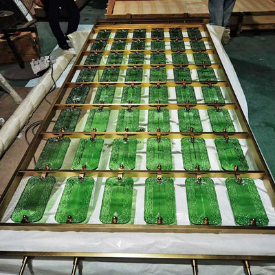 ราคาดี การออกแบบที่กําหนดเอง สแตนเลส สีเขียว กระจกคริสตัล ห้องนั่งเล่น ทางเข้า โฟยเออร์ Screen Partition ออนไลน์