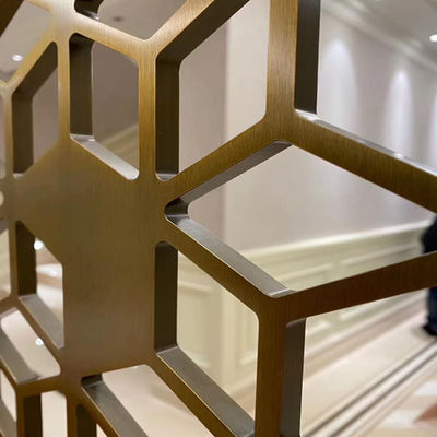 ราคาดี แผ่นสแตนเลสแบบตัดเลเซอร์ 4 * 8 ฟุต / 4 * 10 ฟุต ออนไลน์