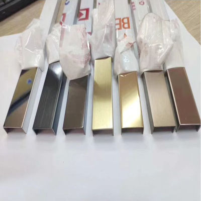 ราคาดี U Shape Stainless Steel Trim Strips สําหรับการออกแบบภายในและภายนอก PVD สี Skirting Board Edge Wrapping ออนไลน์