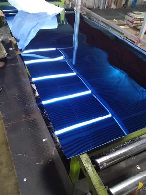 ราคาดี 201 น้ําสีทองฟ้า สายกระจกสีคลื่น PVD โครงเหล็กไร้สแตนเลสเคลือบสําหรับการปรับพื้นเพดาน ออนไลน์