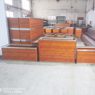 ราคาดี เฟอร์นิเจอร์กลางแจ้งสำหรับสวนสีลายไม้ กระถางโลหะสี่เหลี่ยมผืนผ้าขนาดใหญ่ กล่องปลูกอะลูมิเนียมภายนอก กระถางดอกไม้สแตนเลส ออนไลน์