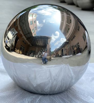 Silver Mirror Polished Round 316L Stainless Steel Ball Sculpture For Exhibition Hall