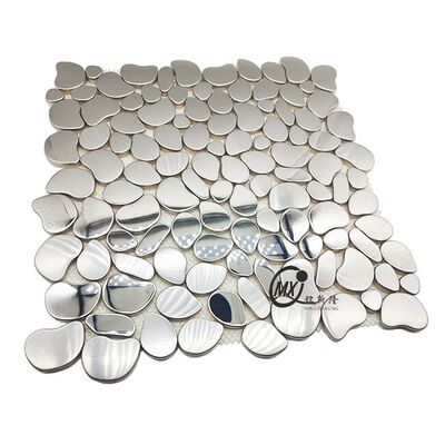 กระเบื้องโมไซค์โลหะกระจกเงินทรงหินหิน - สําหรับห้องนั่งเล่น / ห้องน้ํา / ห้องอาหาร / โรงแรม โครงการตกแต่งผนัง