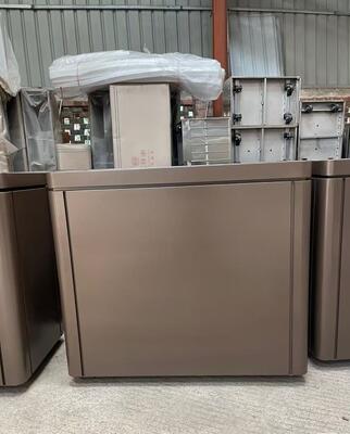 ราคาดี กระถางดอกไม้สแตนเลสสตีล 304 แบบสี่เหลี่ยมผืนผ้าทันสมัยสำหรับตกแต่งสวน ออนไลน์